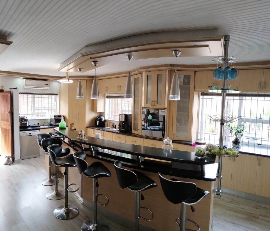 4 Bedroom Property for Sale in Azalea Park Eastern Cape